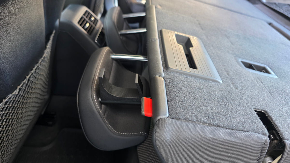 Kofferraumabdeckungs-Halterung für Audi Modelle (8W9 863 553 B)